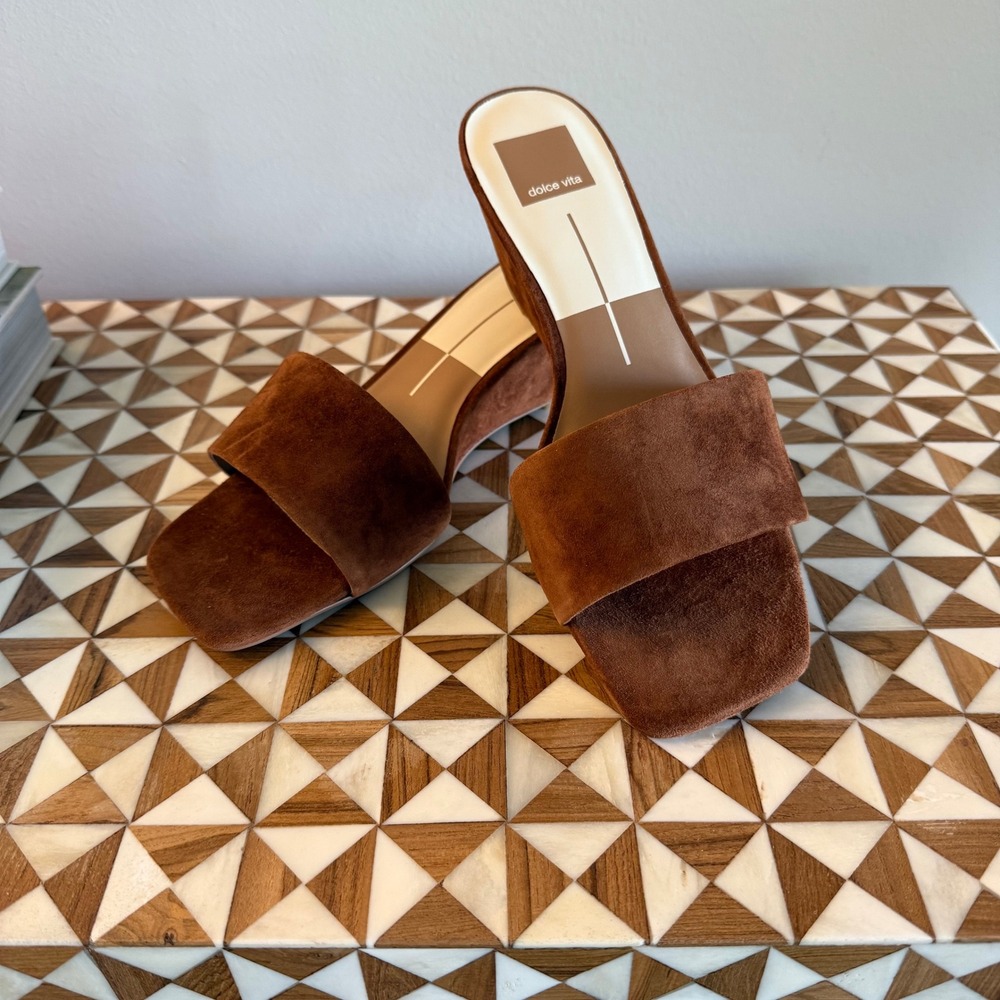 Dolce Vita Qaily Wide Brown Suede Wedge Sandals Square Toe Slides Size 8W NEW - Picture 4 of 6